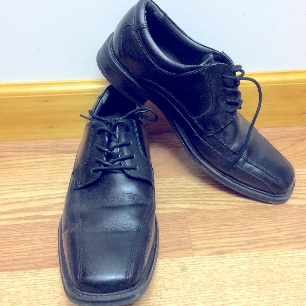 Men’s shoes